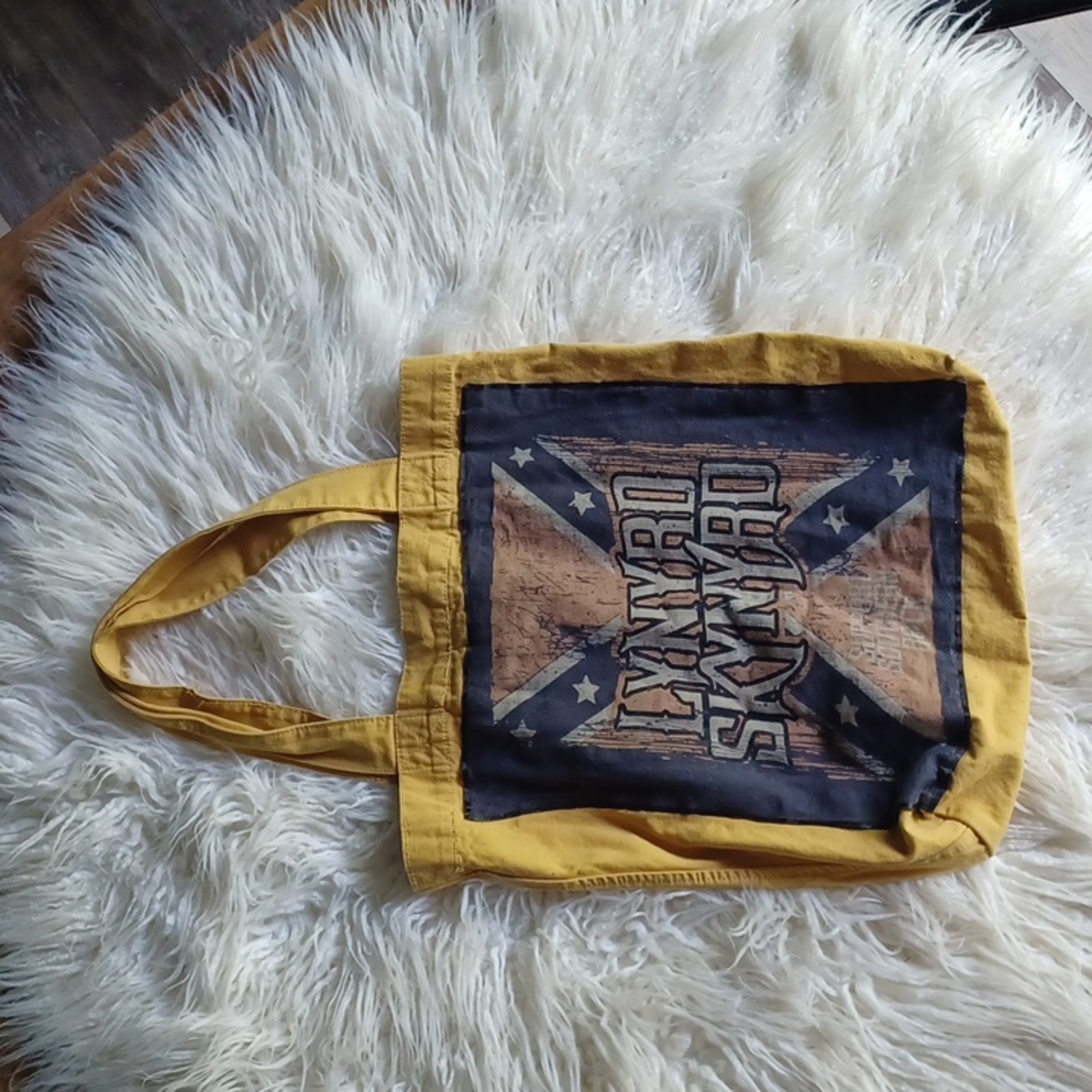 Lynyrd Skynyrd tote bag